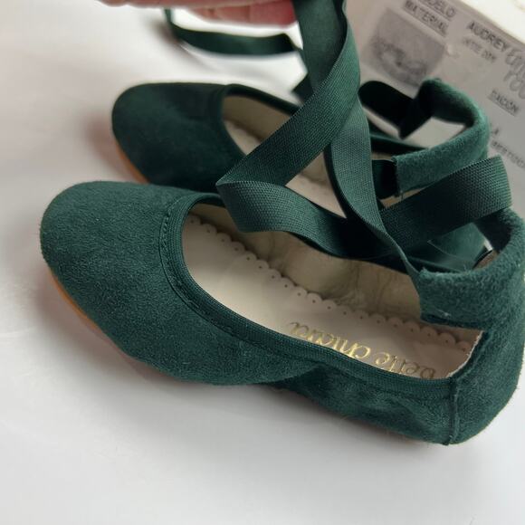 Belle Chiara Audrey Green Sueded Ballet Flats - Picture 5 of 11